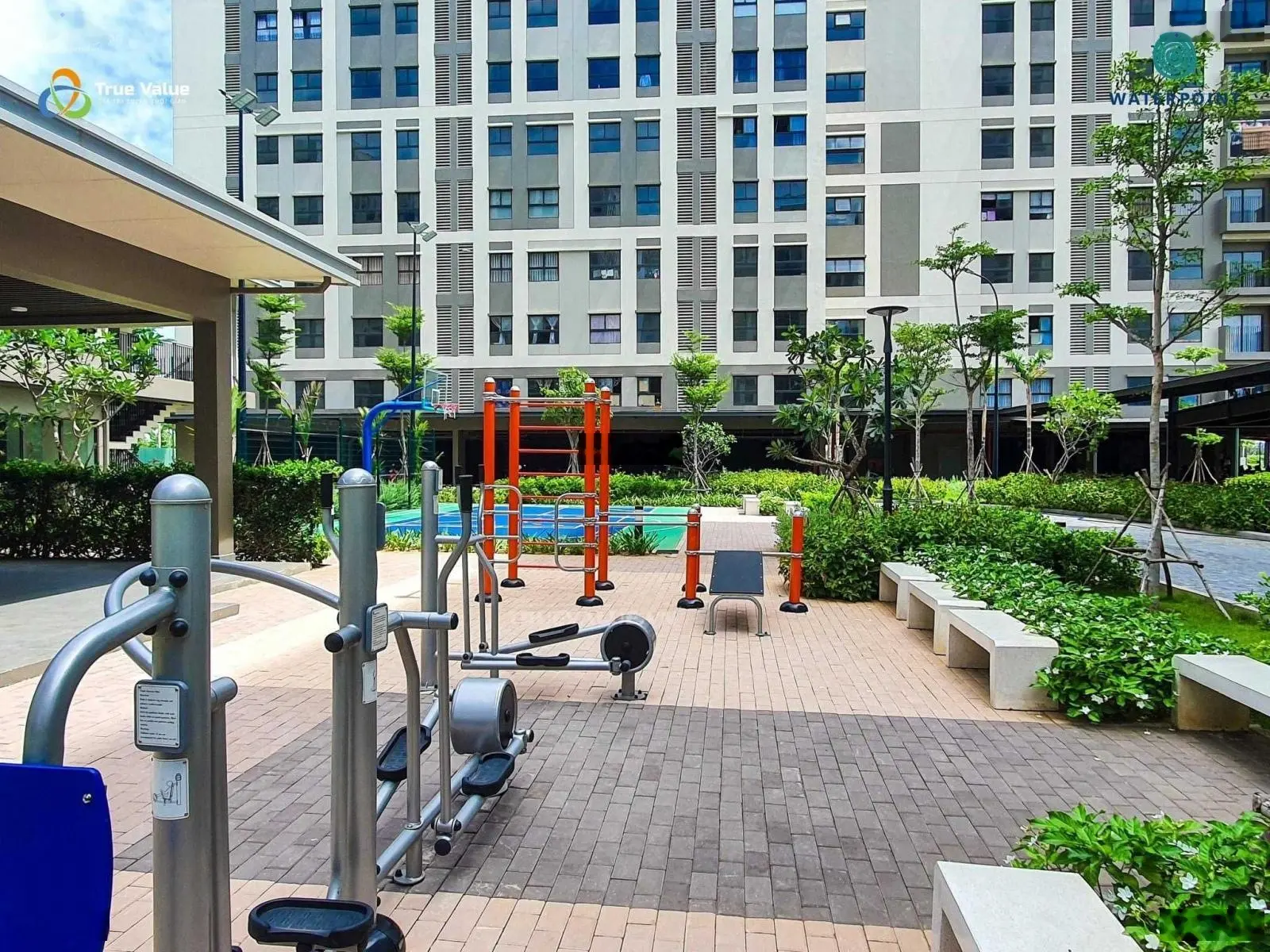 Chuyển nhượng căn góc 64m2 Ehome Southgate - Waterpoint. Đa dạng tầng. Nhận nhà ở ngay. Hỗ trợ vay