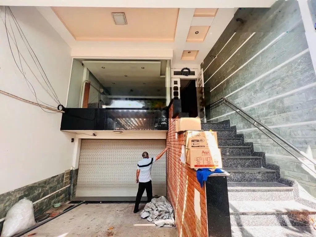 Bán nhà chính chủ sát mặt tiền - Đường xe hơi tránh thông Thống Nhất 190m2 Gò Vấp. Hơn 15 tỷ xx