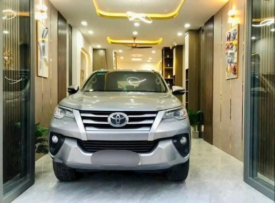 Nhà Nghĩa Thục, Quận 5 đang cho thuê 30tr/th. Giá bán 4 tỷ 380/ 4,5x15m - Đúc trệt 2 lầu sân thượng