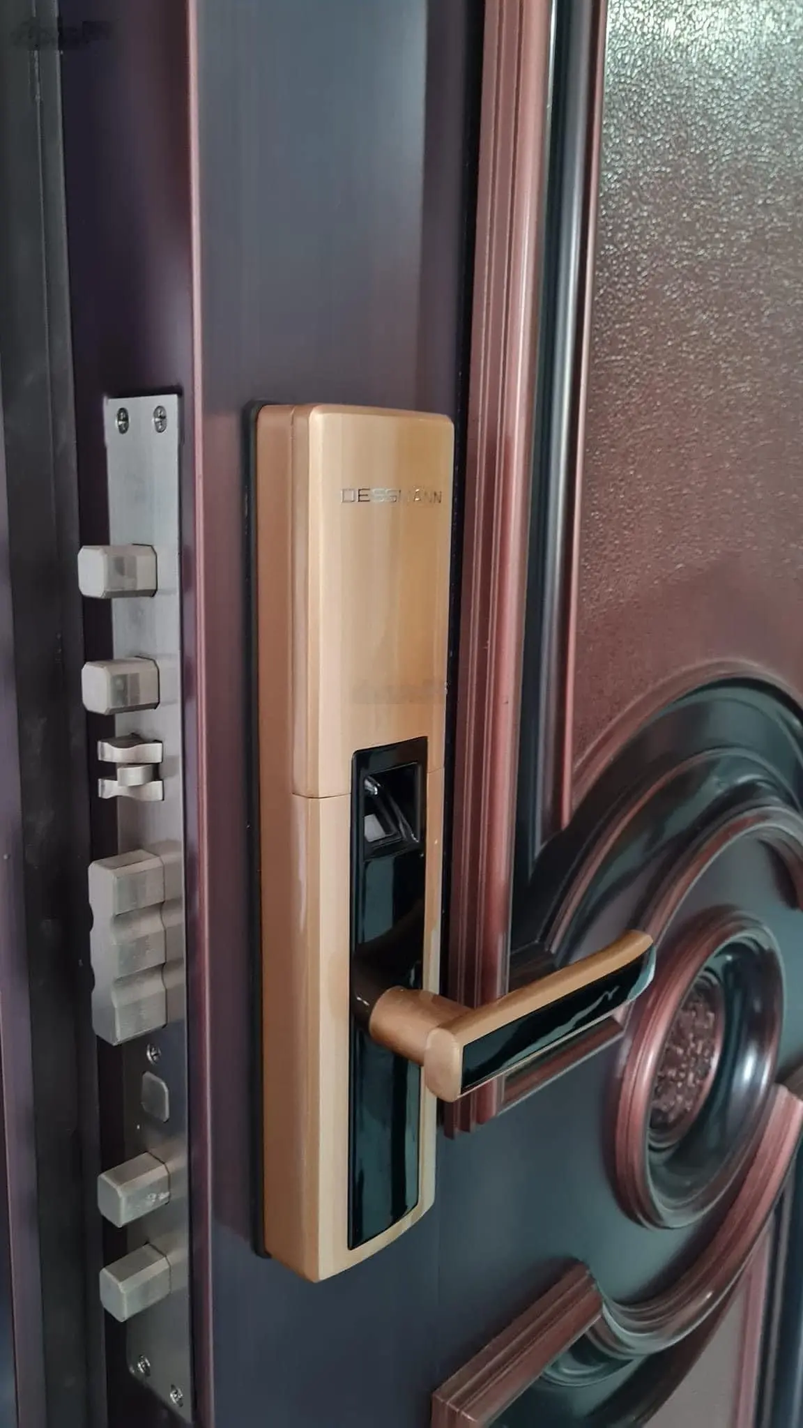 Phố phan văn trường 105m2 - 9 tầng thang máy - vỉa hè kinh doanh sầm uất - full nội thất. hơn 60 tỷ