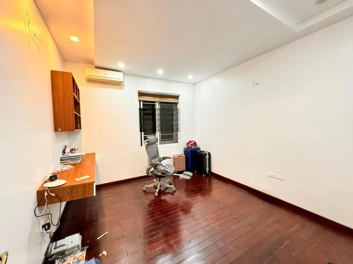 Bán nhà vip Trường Chinh Đống Đa - ngõ rộng thông, oto tránh - dân xây ở sướng 90m2x5T/5.5m MT 12tỷ