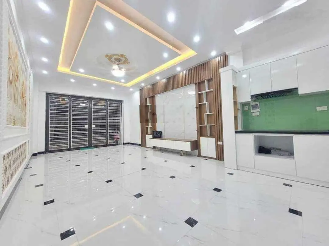 Nhà đẹp Đại Mỗ, Nam Từ Liêm xây 5 tầng, đủ nội thất, đường lớn, gần Mỹ Đình