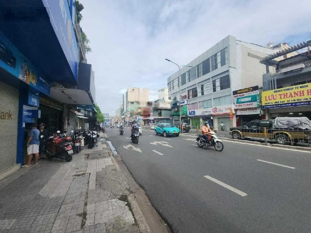 Mặt tiền Kinh doanh Hoàng Văn Thụ, ngang 5m, 100m2, 4 tầng siêu VIP
