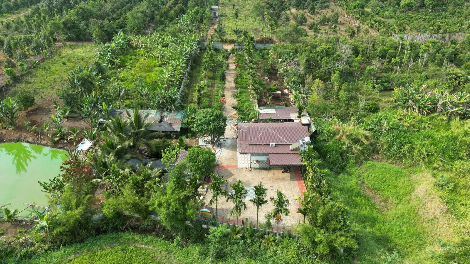 View nghĩ dưỡng tại EaDrong, TX Buôn Hồ, Đaklak, 2500m2, 100 thổ cư
