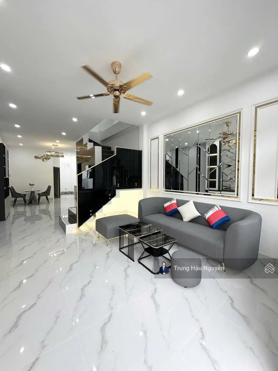 Nhà hẽm ô tô 2,5m số 863 Nguyễn Trung Trực, Nhà 2 tầng, mới 100%, hoàn thiện nội thất cao cấp, SHR