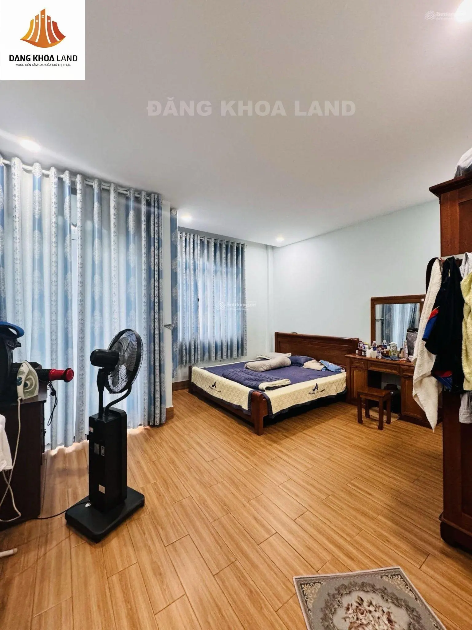 Chốt gấp kẻo lỡ ! Nhà Đẹp 1T2L - Hẻm Xe Hơi, Đặng Văn Bi, Thủ Đức - Sở Hữu Ngay Với Giá Chỉ 7 Tỷ!