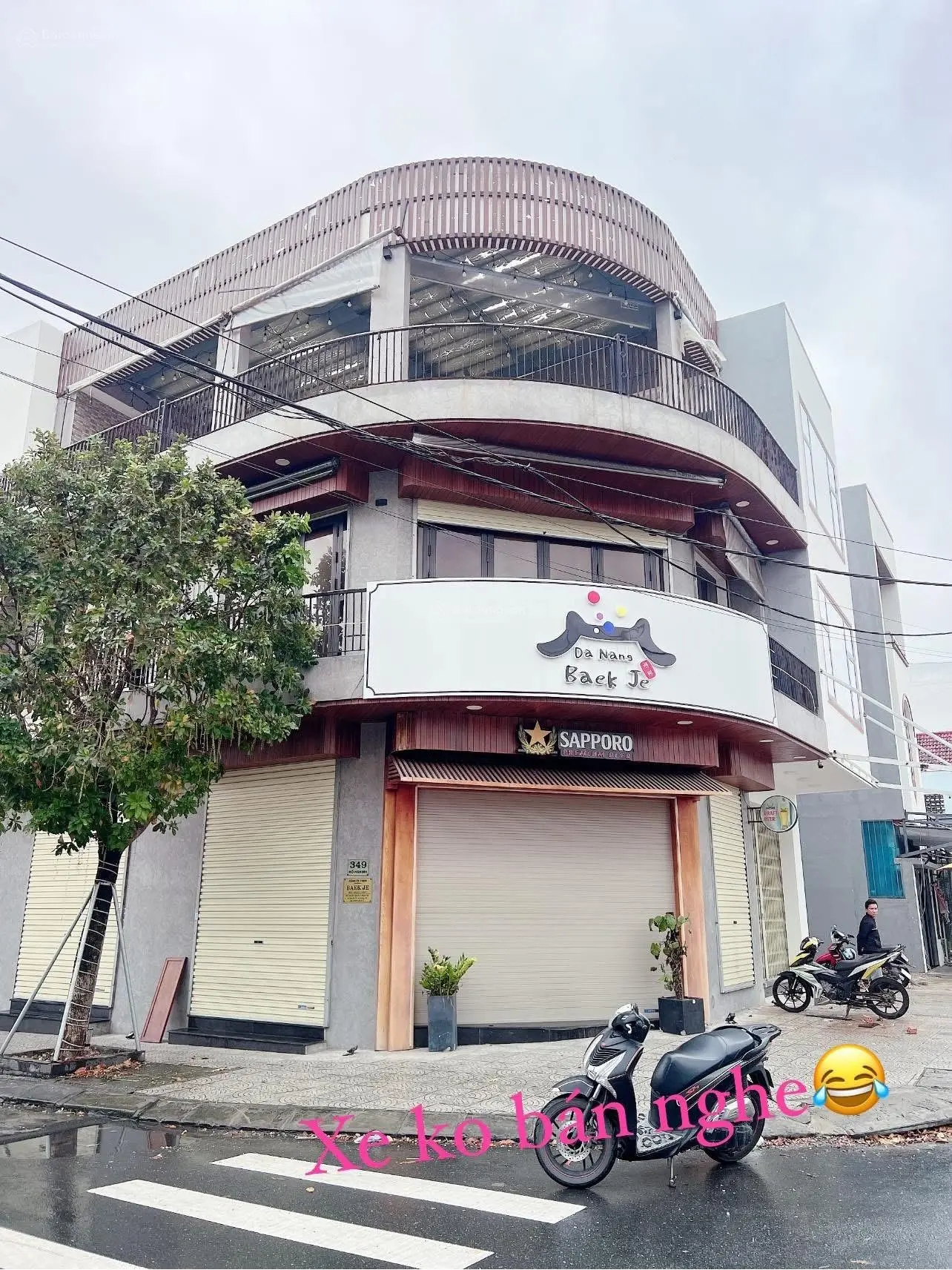 Hồ nghinh siêu vị trí góc hai mặt tiền