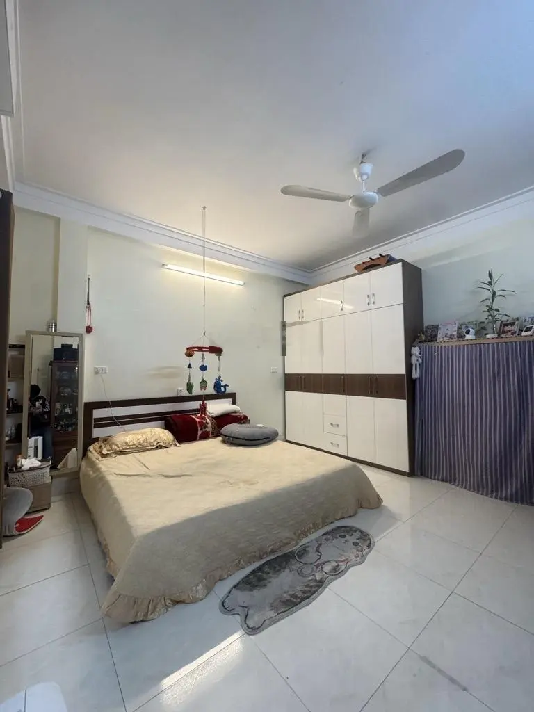 Bán nhà 3 tầng 46m2 đẹp long lanh, tặng nội thất, đường lớn 1 bước chân 4.5 tỷ