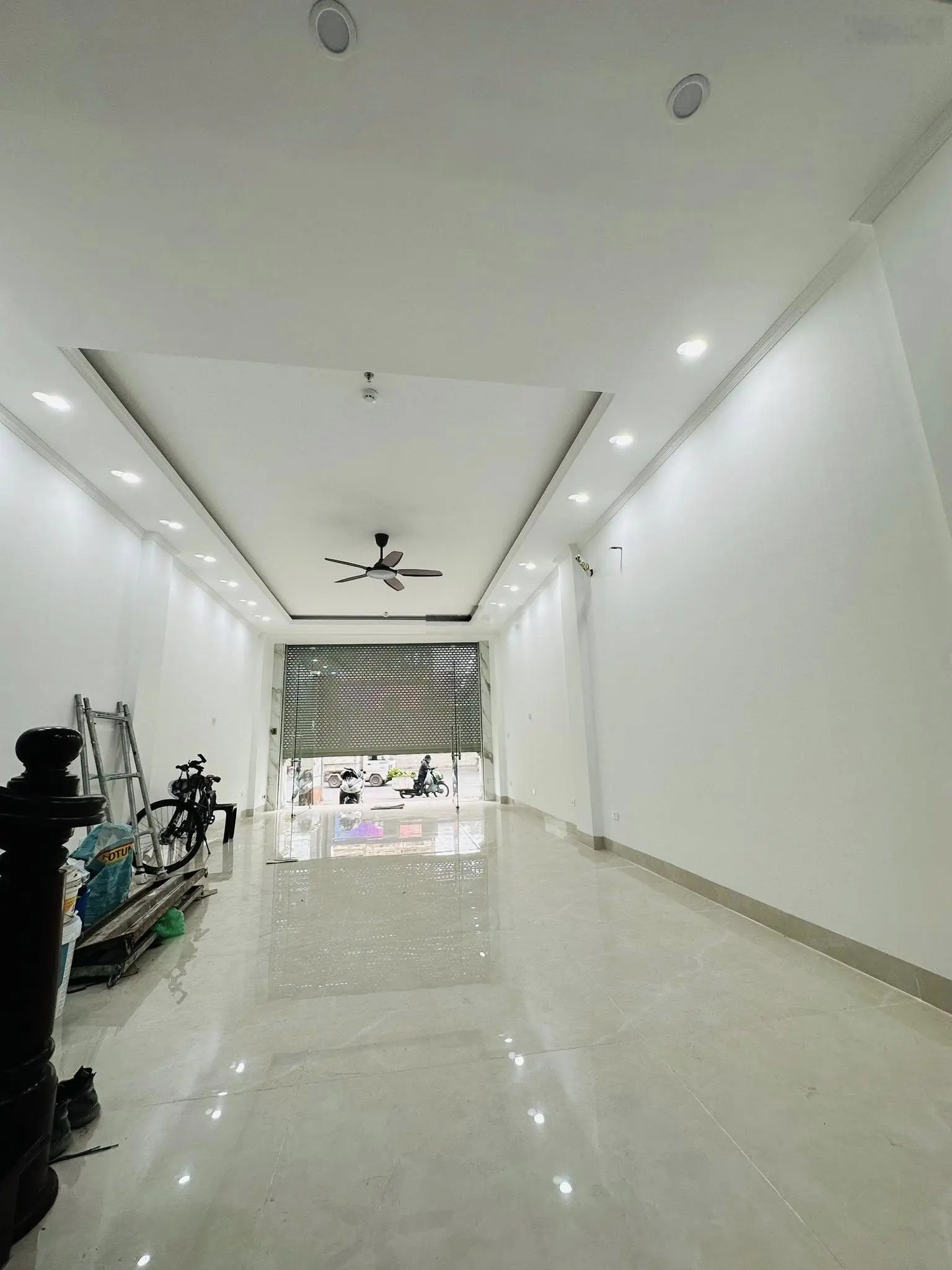 Bán nhà mặt phố Hồ Tùng Mậu, 39 tỷ, 65m2, 6PN, 7WC, 8 tầng Thang Máy pháp lý đầy đủ, giá cực chất
