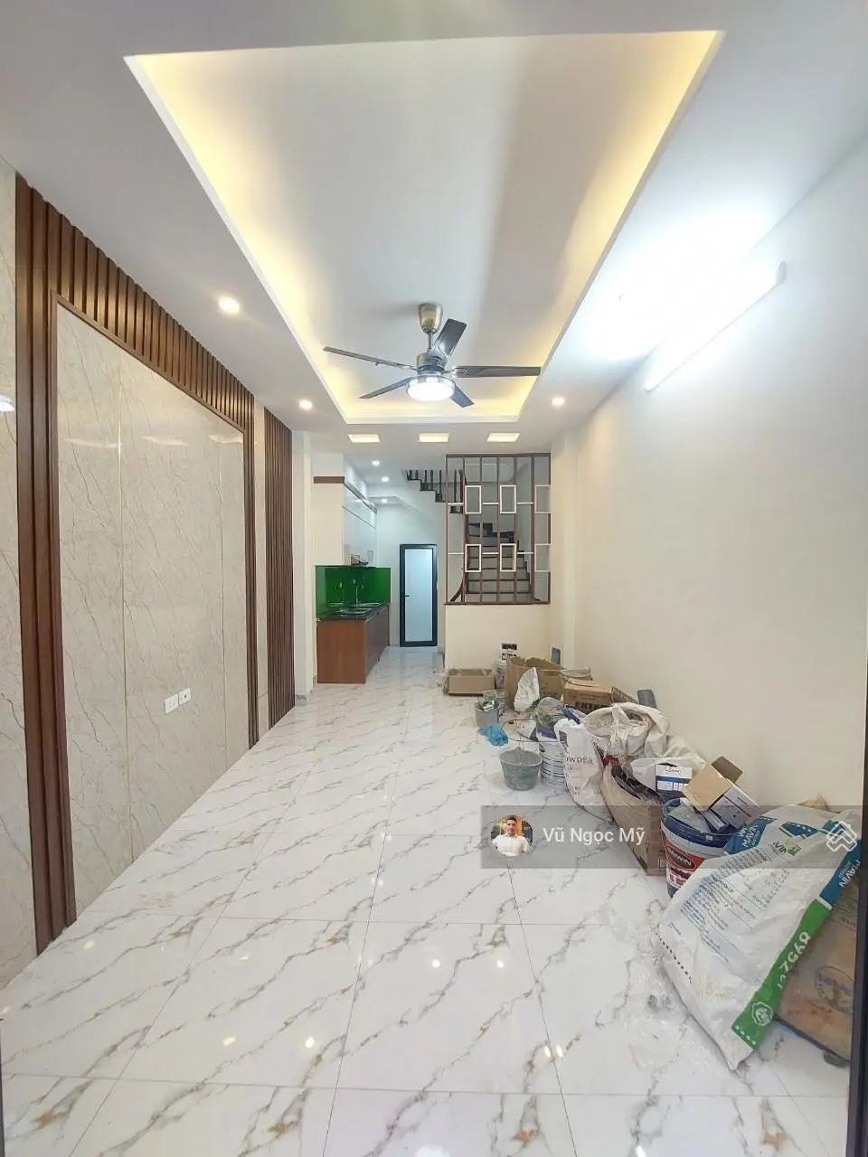 Nhà 5 tầng 32m2, ô tô đỗ ngõ, gần đường Lê Quang Đạo, cuối đường ra Ỷ La Dương Nội, giá 3.8 tỷ.