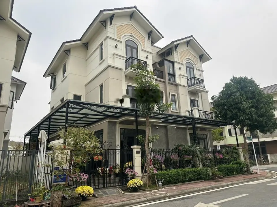 Biệt thự song lập centa city giá tốt nhất khu vực, bao thuế & phí