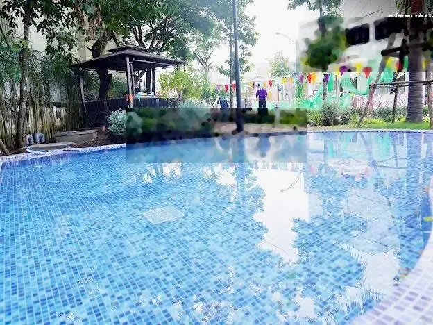 Bán nhà đường ĐT 743, 3,4 tỷ VND, 90m2, 3PN, 3WC, 3 tầng, đang cho thuê 12 tr/tháng