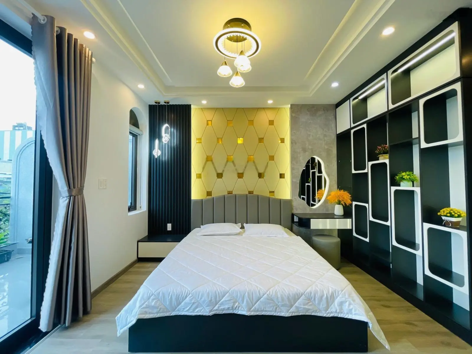 Bán Nhà Tân Cổ Điển Dương Đức Hiền, Gần Biển Nguyễn Tất Thành, Đà Nẵng