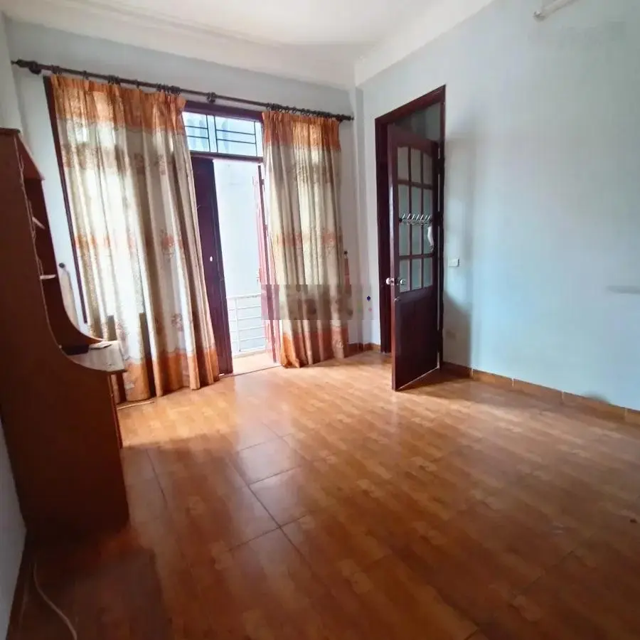 Bán nhà XÃ ĐÀN-ĐỐNG ĐA-HÀ NỘI. DT: 52m2 x 4 Tầng - MT: 4m / Giá: 7.5 Tỷ