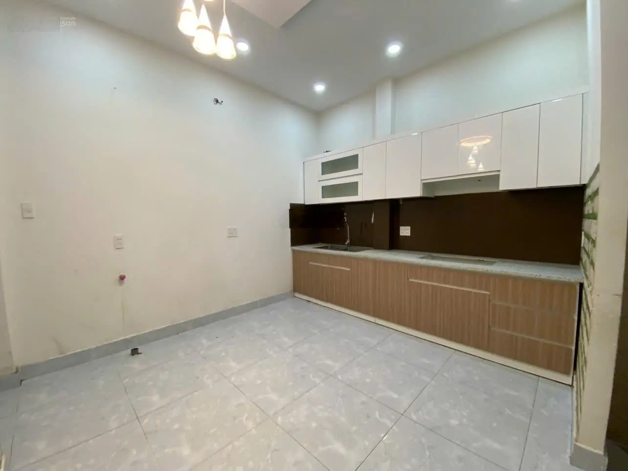 Thống nhất Phường 16 diện tích 5,5 x 10m 3 tầng lầu chính chủ ở từ lâu đời