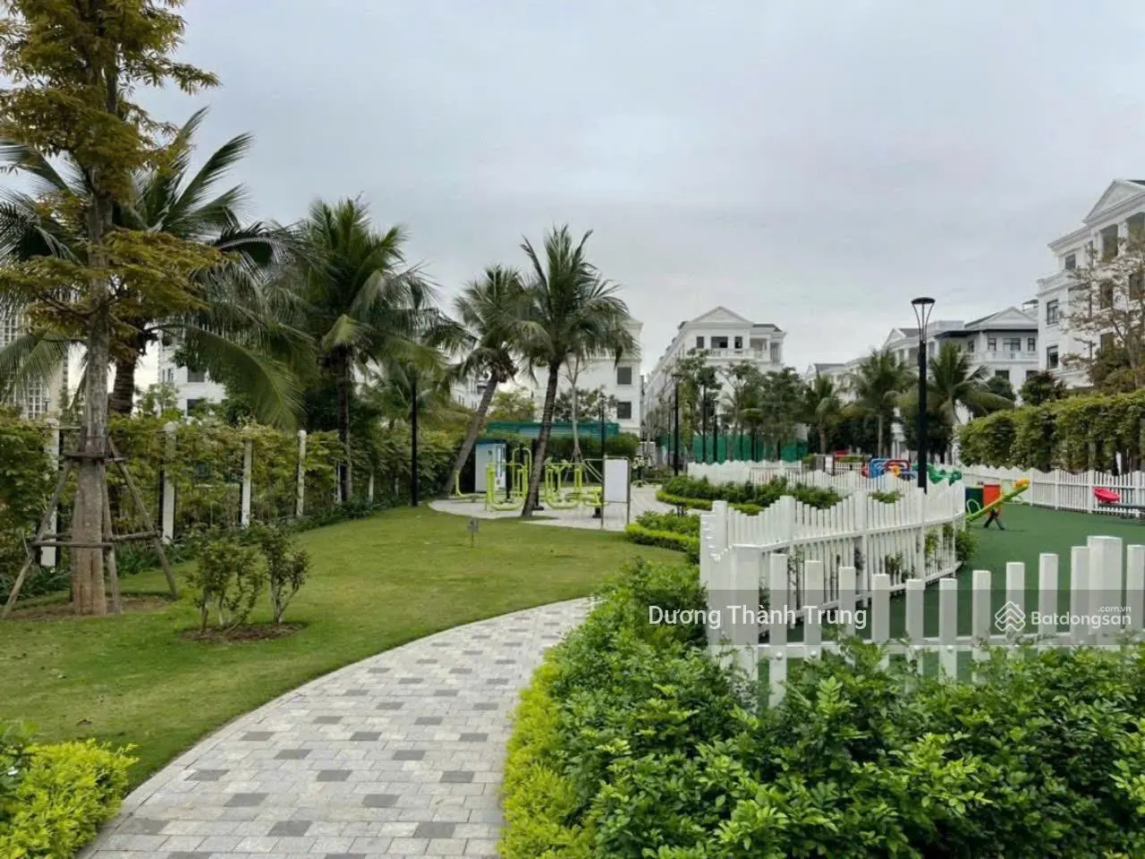 BÁN GẤP CĂN LIỀN KỀ HOÀN THIỆN 100M2 GIÁ 11.8 TỶ VIN MARINA CẦU RÀO 2 HẢI PHÒNG
