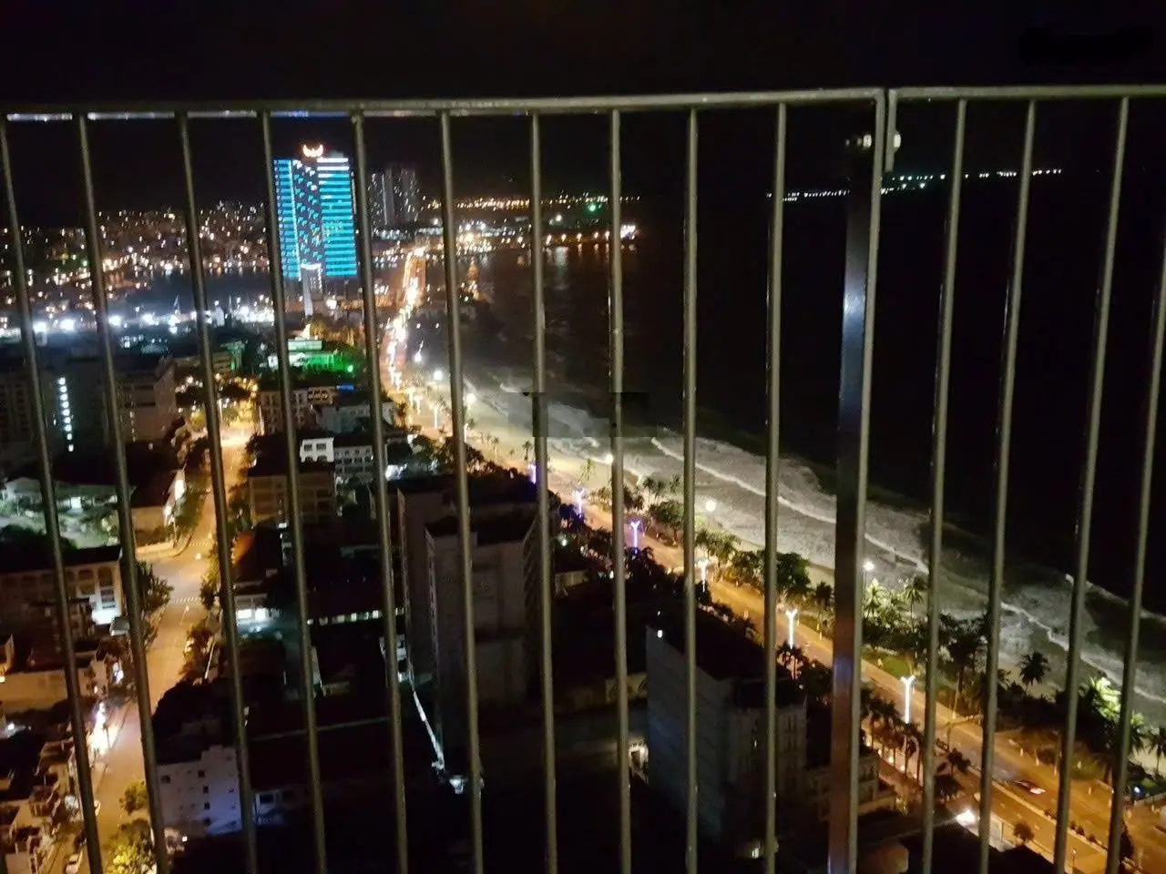 Bán căn studio Gold Coast view Biển cầu Trần Phú. Nội thất đẹp, giá 3 tỷ 2