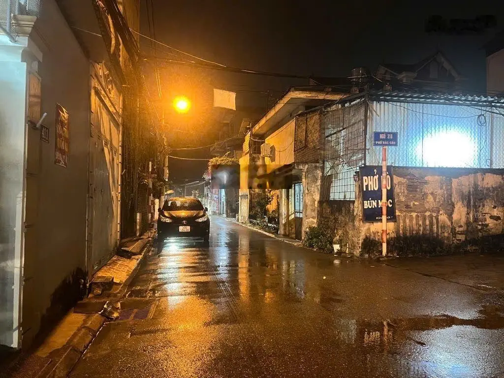 Hiếm - nhà đẹp đủ công năng 3 tầng Ngọc Thuỵ. An cư trước tết