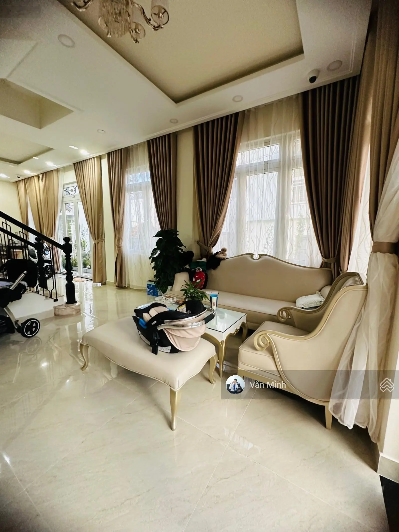 Villa tân cổ điển 109m2 lô góc 2 MT, đi bộ ra Hồ Xuân Hương, full nội thất đẳng cấp giá 12,5 tỷ