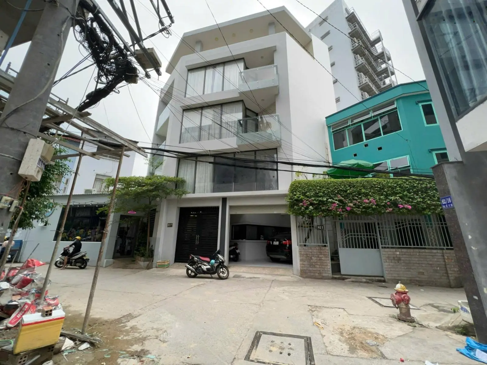 Nhà C4 HXT 8M đường Nguyễn Xí, được xây cao DT 4.8 x 21m, tiện xây CHDV, giá 12,99 tỷ TL 0901 291 ***