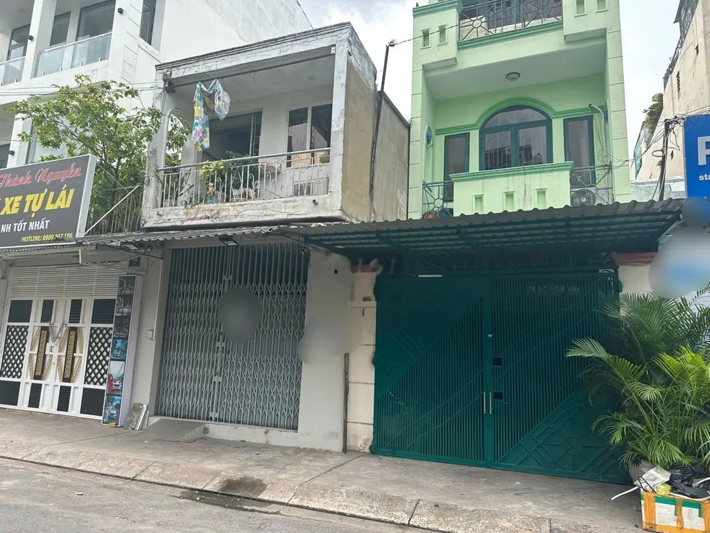 MT Lê Sao , 4.5x19 đúc 2 lầu , đường 12m