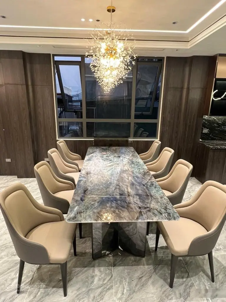 Cực hiếm - nhà 8 tầng thang máy - full nội thất 5 sao - đường ô tô siêu phẩm nguyễn văn cừ