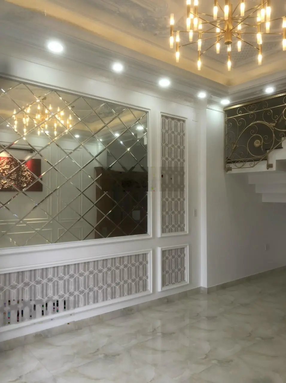 Bán Tòa nhà MTĐ Phan Tôn, P. Đakao, Quận 1. DT = 659m2. Giá chỉ : 220 tỷ(TL):