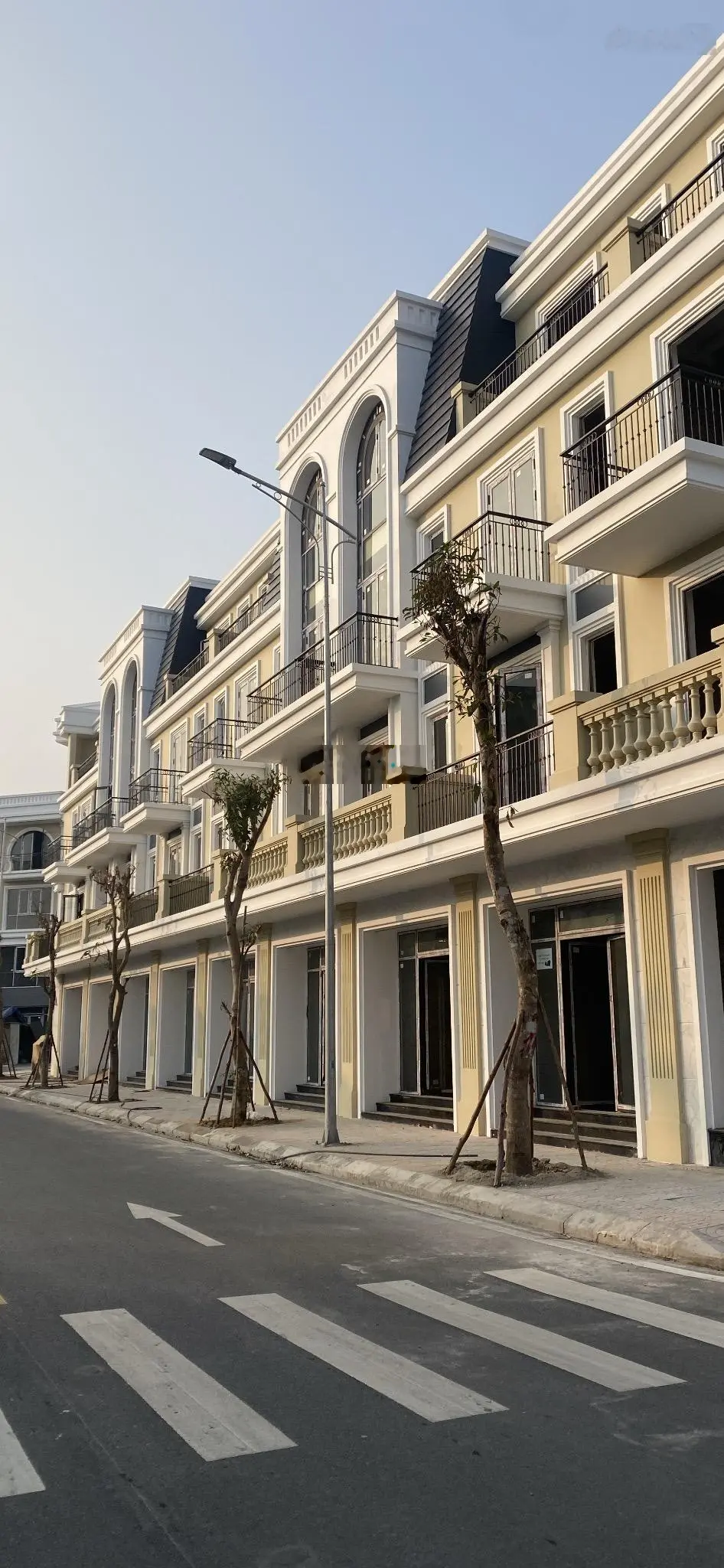 Một căn duy nhất mặt chung cư cao cấp - điểm kinh doanh vô cùng đẹp tại golden point - kiến an.