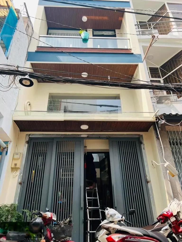Hẻm xe hơi thông các trục đường lớn - 5 tầng btct giá chỉ 11,x tỷ