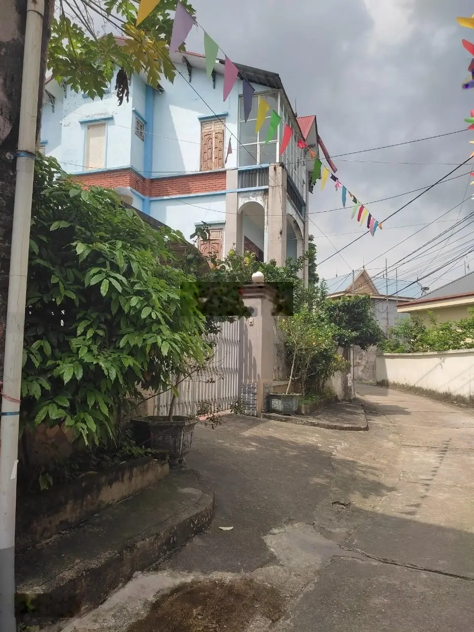 Bán nhà 3 tầng thuộc Phường Tân Thành TP Thái Nguyên. Tổng dt: 170m2 full thổ cư