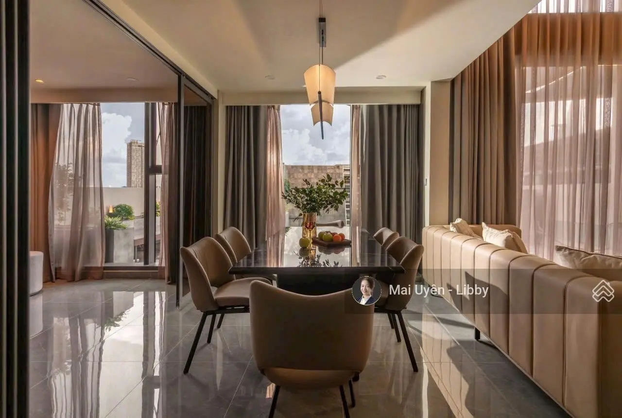 Bán căn hộ duplex tầng 5 tại Opera Residence, view đẹp quận 1 - giá bán 35 tỷ tại tầng sân vườn