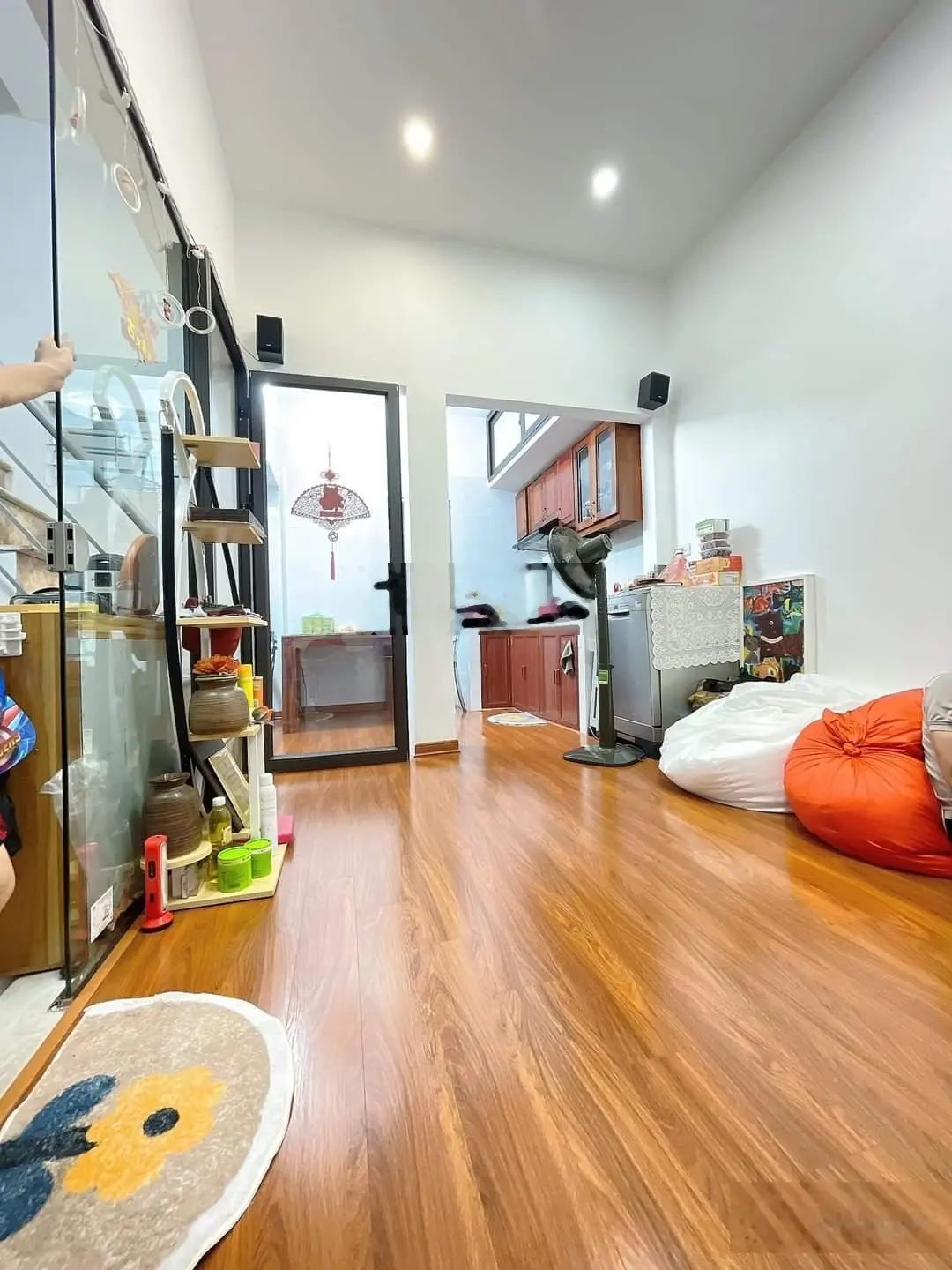 Bán nhà ngõ phố Thị Sáu Quận HBT Hà Nội DT 42m2 5tầng MT 5m giá 5,5 tỷ nhà đẹp ngõ thông thoáng