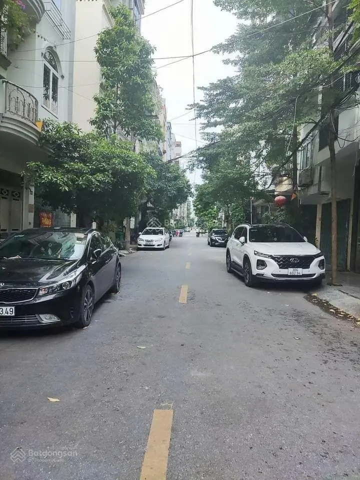 Liền kề 2 mặt đường, kinh doanh, chân chung cư, 58m2 x 5t, giá 13 tỷ, Quang Trung, Hà Đông