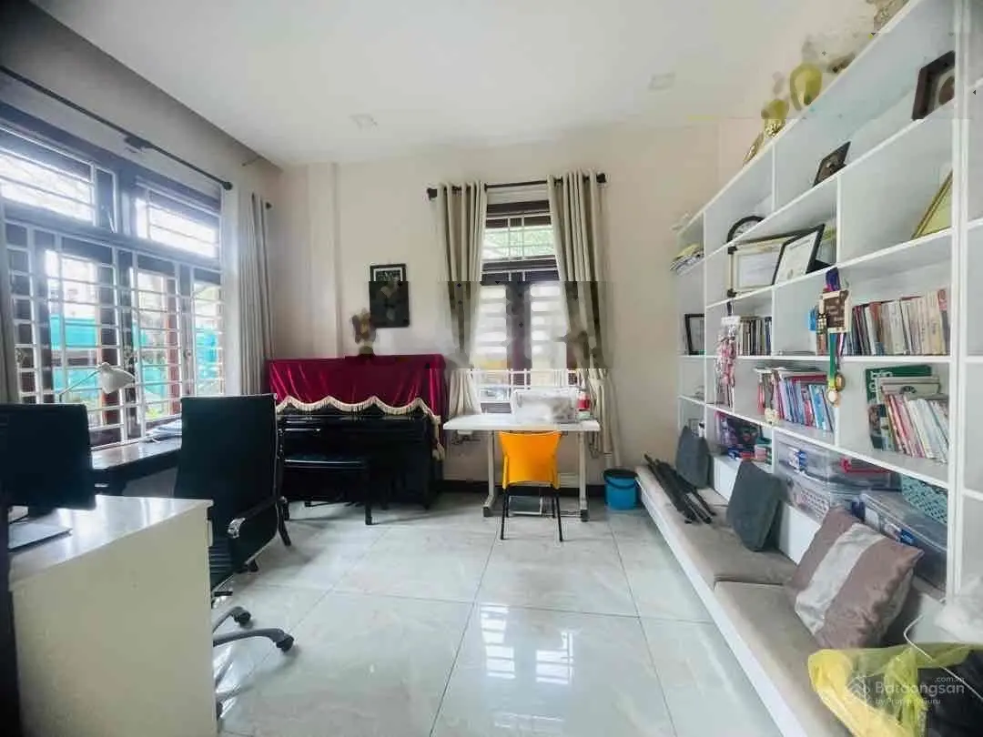 Biệt thự Nam Việt Á, 400m2, 3 tầng, 5PN, sát sông Hàn