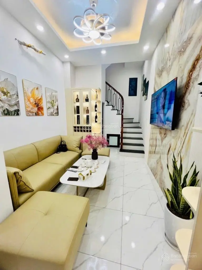 Siêu phẩm Hoàng Mai nhà đẹp tặng full nội thất thiết kế hiện đại - công năng đầy đủ full tiện ích