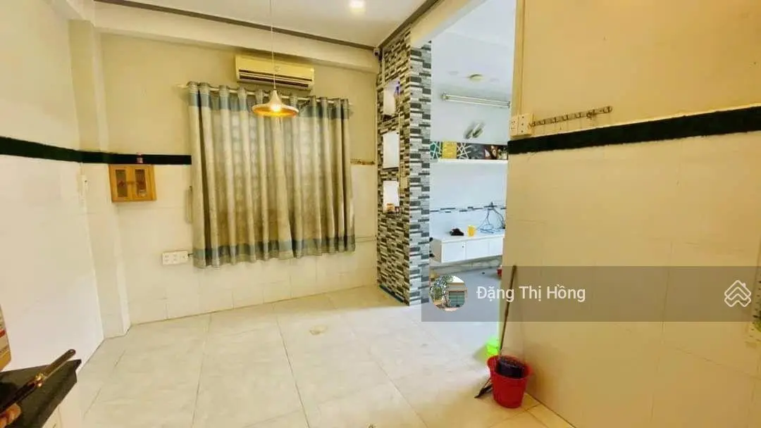 Nhà ngợp hẻm 1 sẹc đđường Lê Thị Kình ngay sau chợ Tạm Phước Kiển, 63m2, sổ riêng công chứng liền