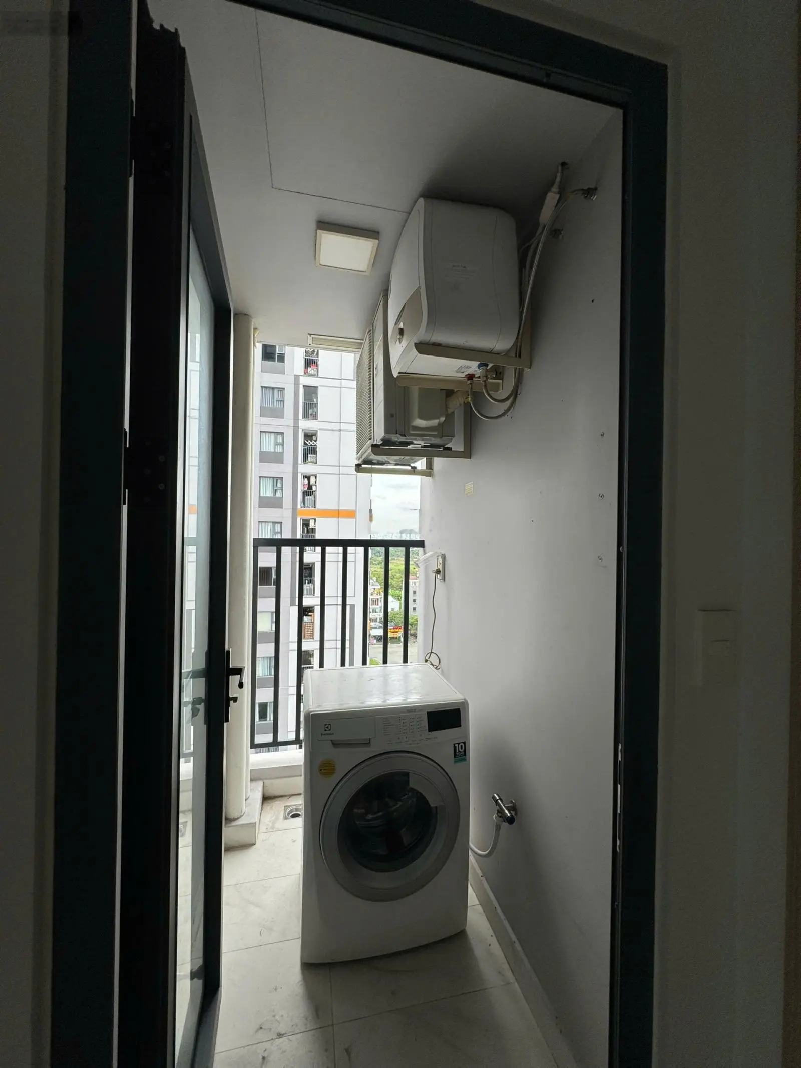 Bán căn góc 83m2 Lovera Vista - 3PN + 2WC - sổ hồng, view ngoại khu tặng nội thất giá 2,88 tỷ