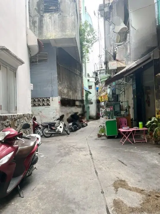 🔴Nhà góc nở hậu 4 tầng (hoàn công) gần đường Bà Hạt P9Q10. Giá 4,98 tỷ