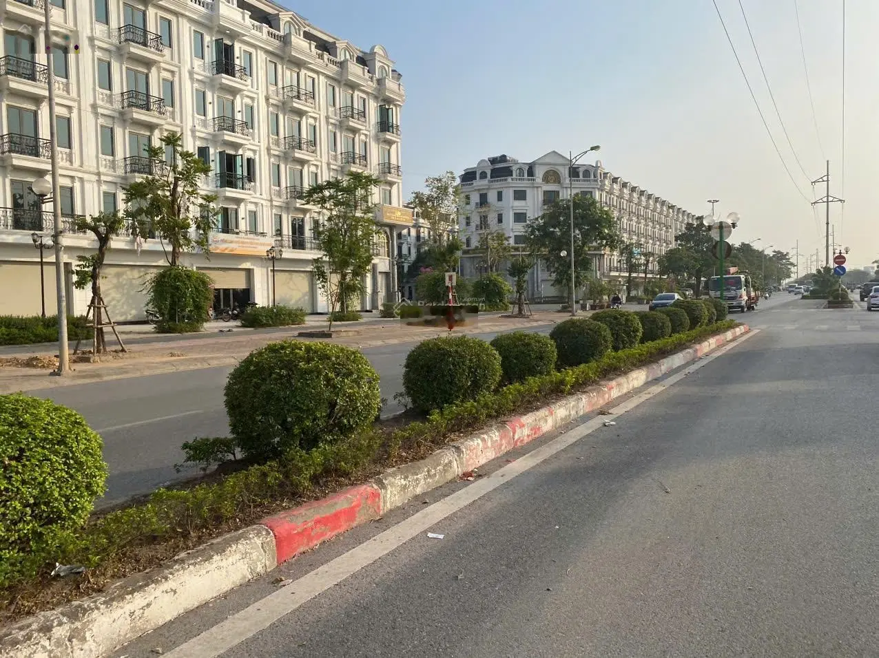 Luxury Kiến Hưng, mặt công viên 365, 130, 1 hầm 6 tầng