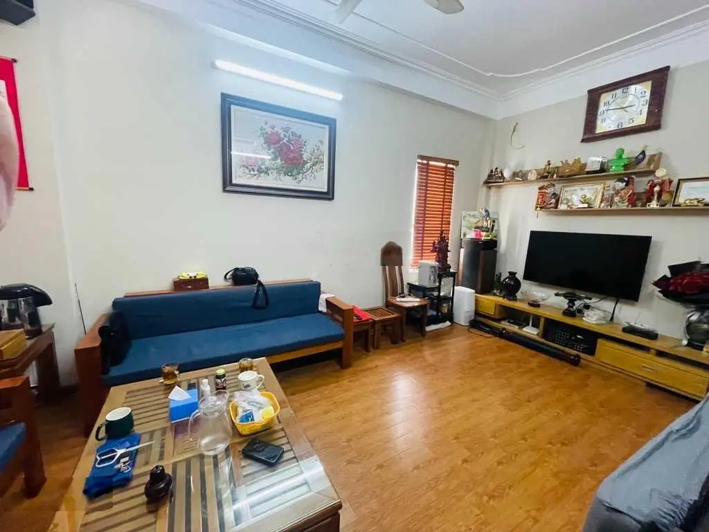 Siêu phẩm Văn Quán kinh doanh sầm uất ngay hồ Văn Quán 50m2 5T chỉ 9,8 tỷ. LH Thổ Công 0931 706 ***