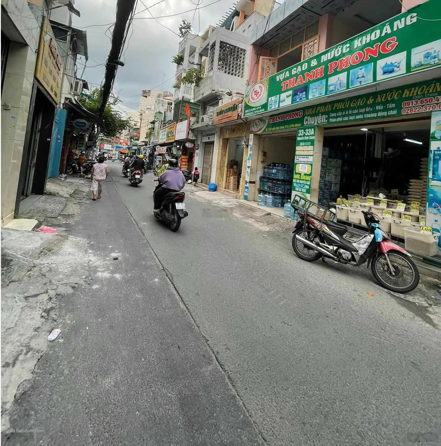 Giảm 3 tỷ-giá rẻ MT ngay Nguyễn Văn Trỗi Phú Nhuận - DT: 5,2x20m 2 tầng chỉ 19,5 tỷ - LH 0789 162 ***