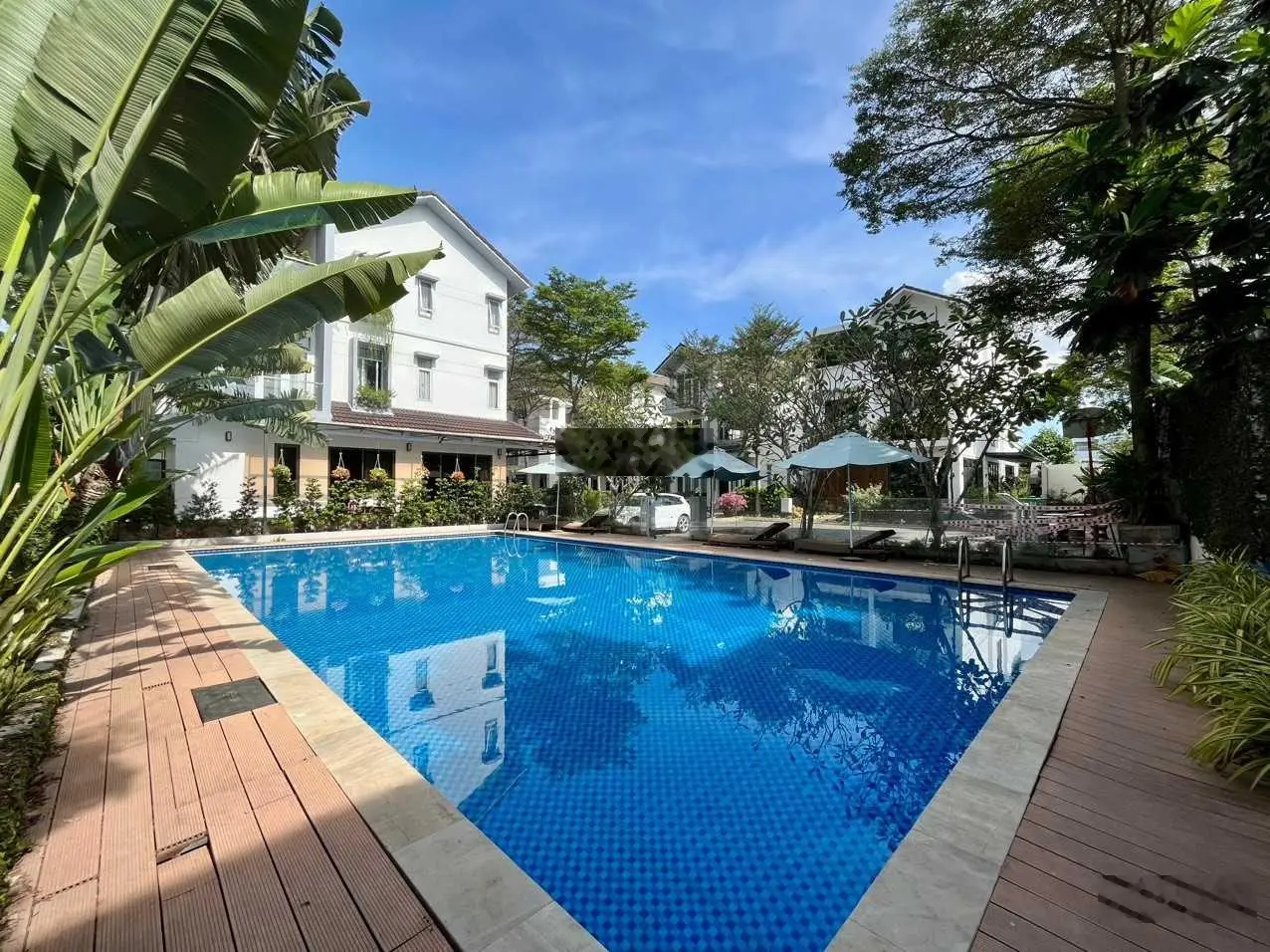 Khu Compound 13 căn biệt lập. Nhà phố VIP ngang 7m x 15m. Liền kề Global City