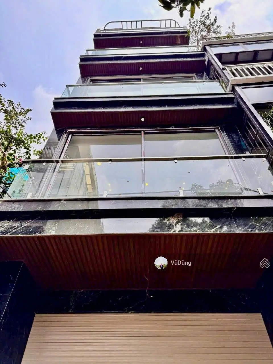 Bán nhà Bồ Đề, Long Biên Dt 62M2, 6 Tầng, Mặt tiền 4.2M, Gara, Thang máy, ô tô thông, Full nội