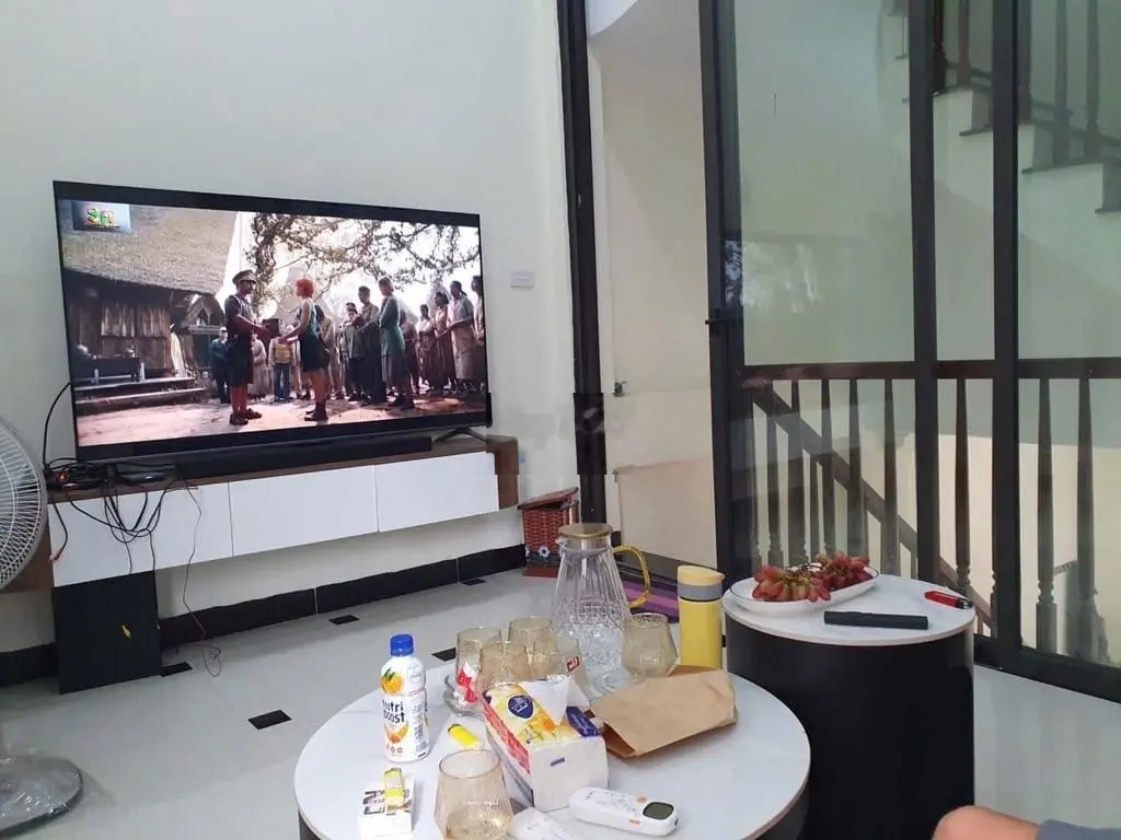 Bán nhà 4 tầng hiện đại - oto đỗ cửa