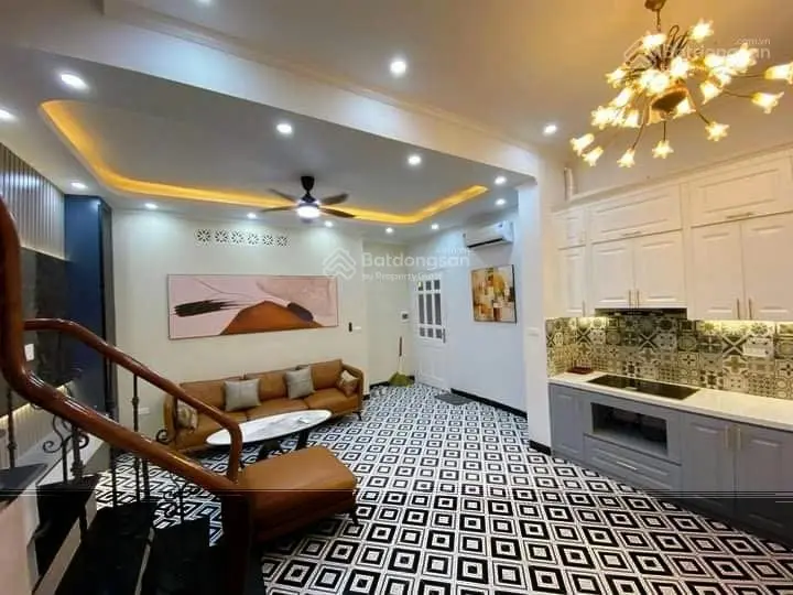 Bán nhà Liên Mạc ôtô đỗ cổng 5 tầng xây mới giá nhỉnh 3 tỷ, LH Mr Duy 0979 376 ***
