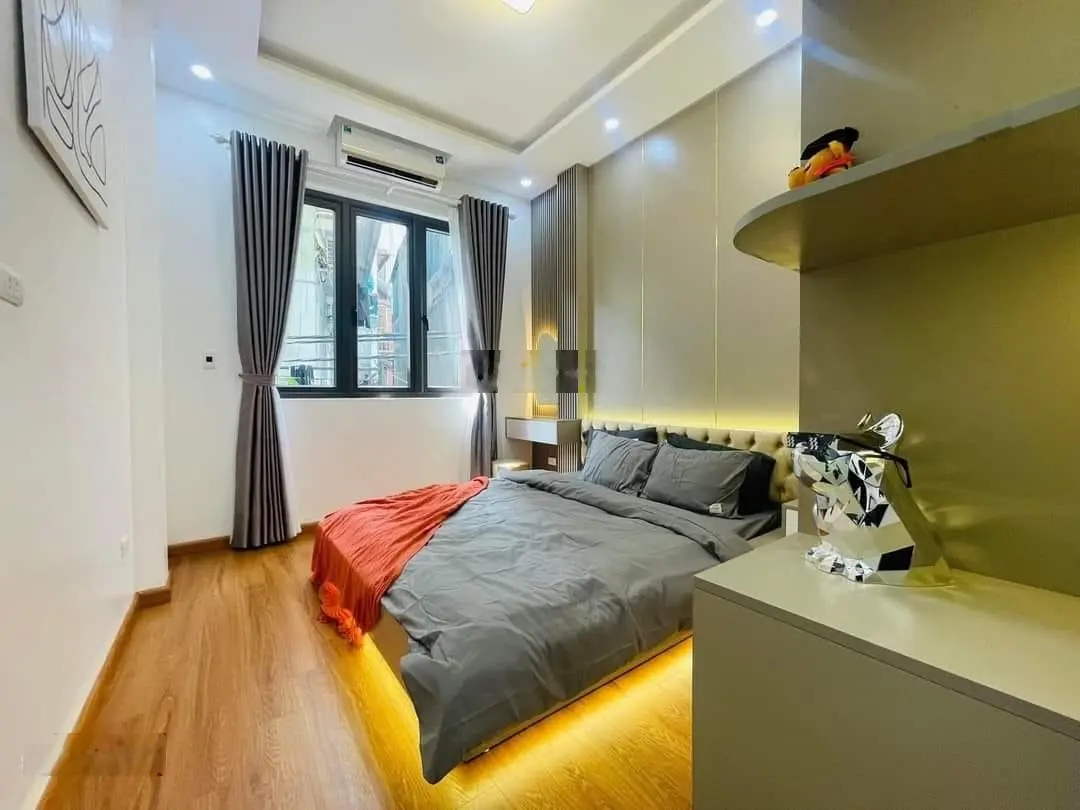 Cầu Diễn - Bắc Từ Liêm 42m2 - Ô tô đỗ cửa - Nhà dân xây tâm huyết, cực thoáng - Diện tích 42m2