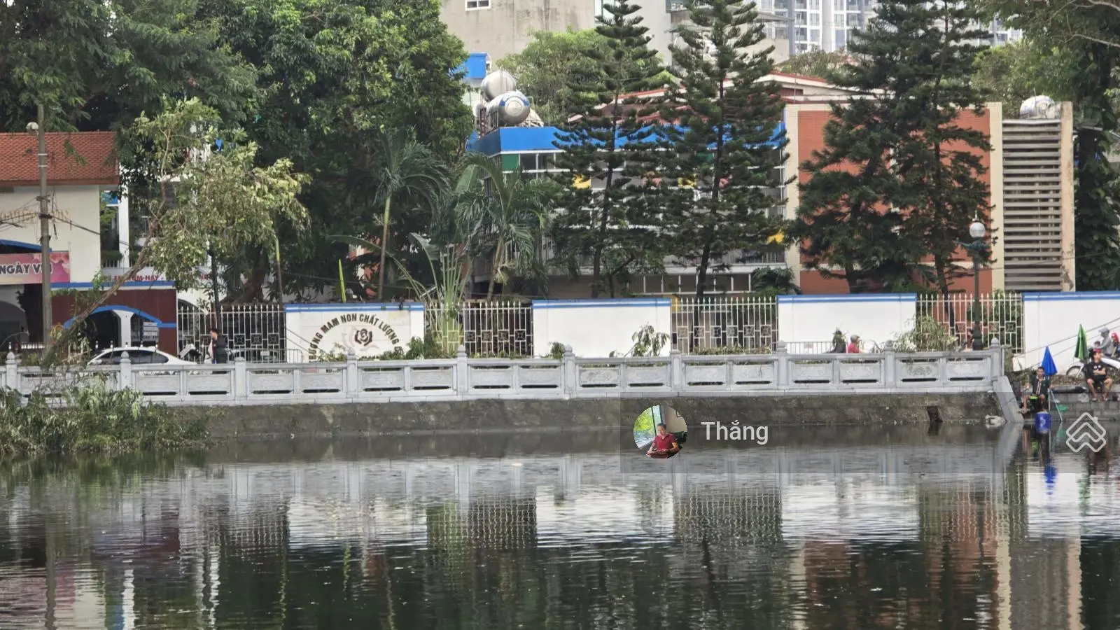 Bán nhà mặt phố (mặt hồ) Hương Viên Quận Hai Bà Trưng Hà Nội DT sổ đỏ 85m2 x MT 8m x giá 32.5 tỷ