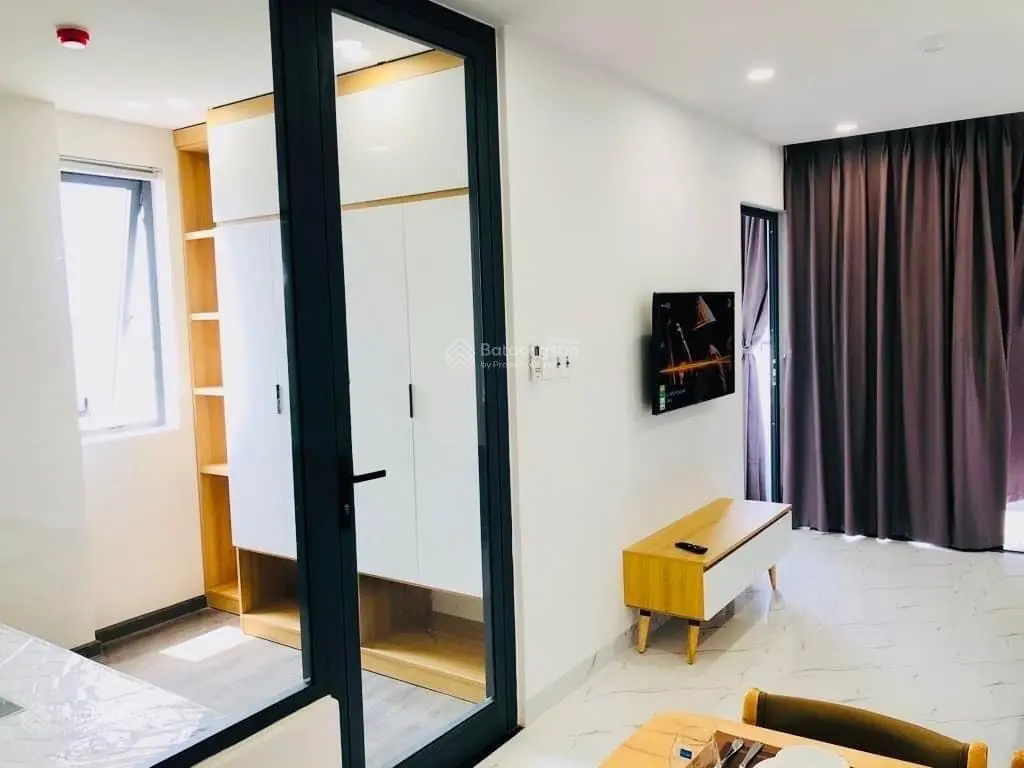 Chào bán toà căn hộ vip nhất sông Hàn 131.2m2, 8 tầng 20 phòng, doanh thu 130 triệu/tháng