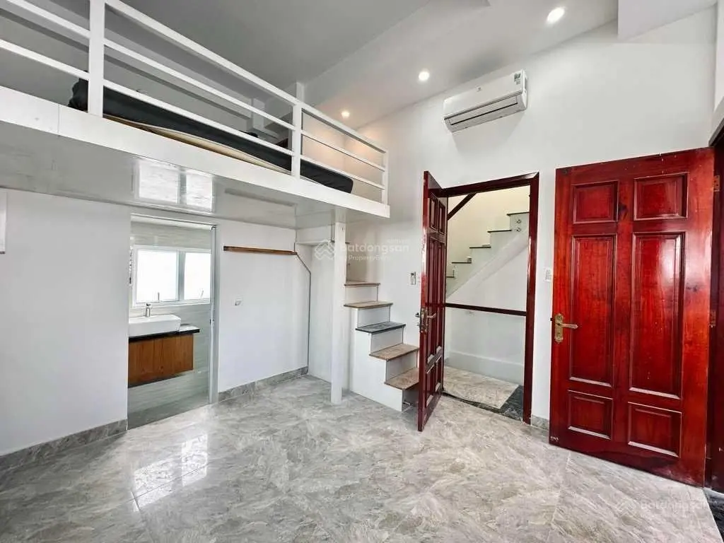 Mặt tiền biệt thự ngay Nguyễn Văn Trỗi 70m2, ngang 5.8m, 5 tầng, 8PN, bán hầm, chỉ nhỉnh 14 tỷ
