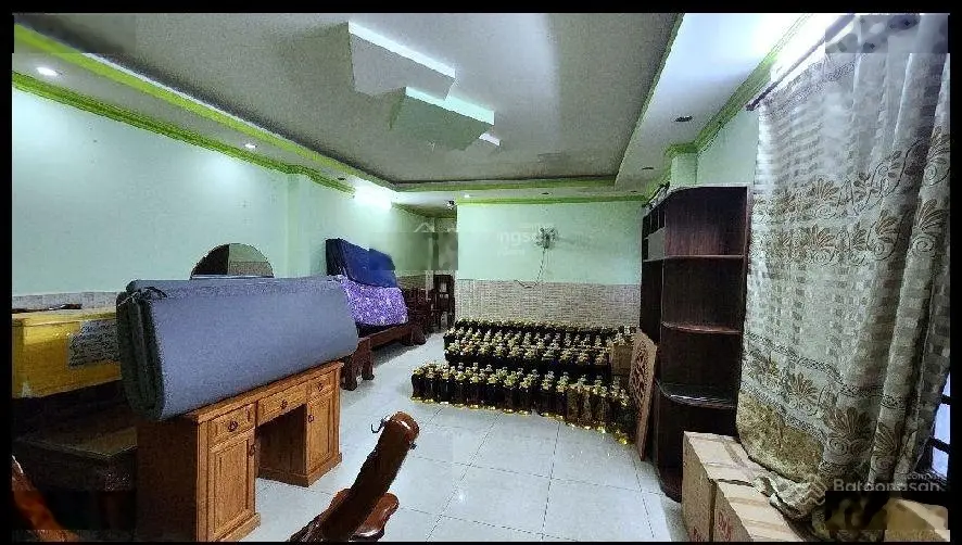 Bán nhà Mặt Tiền kinh doanh đỉnh, 3 tầng 200 m2(6,5x31) đường Đặng Thúc Vịnh, Hóc Môn. 13 tỉ